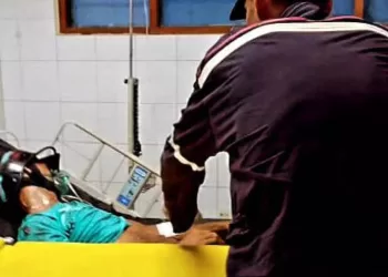 Motorizados resultaron lesionados en colisión con transporte público en carretera Morón – Coro