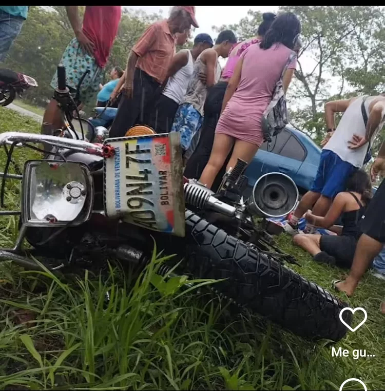 Fuertes lluvias dejaron 7 motorizados heridos  en  vías de Valencia