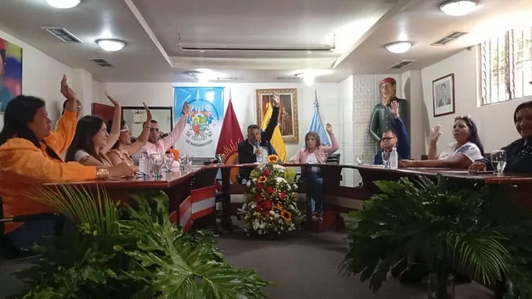 autoridades de la Cámara Municipal de Naguanagua